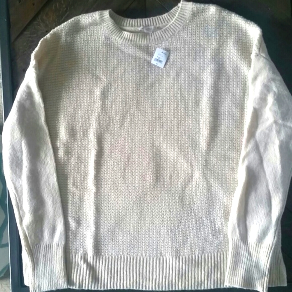 Gap sweater